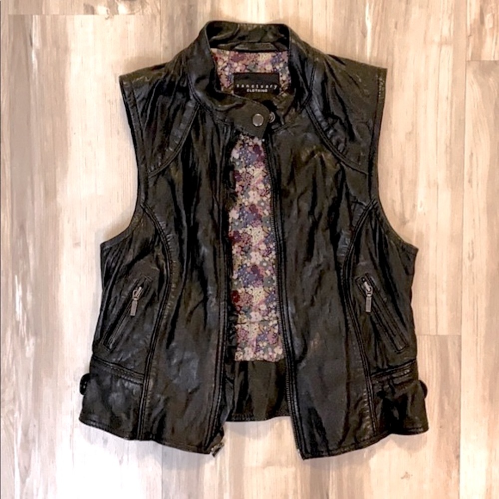 ❤️ Sanctuary Black Leather Vest with Floral Lining